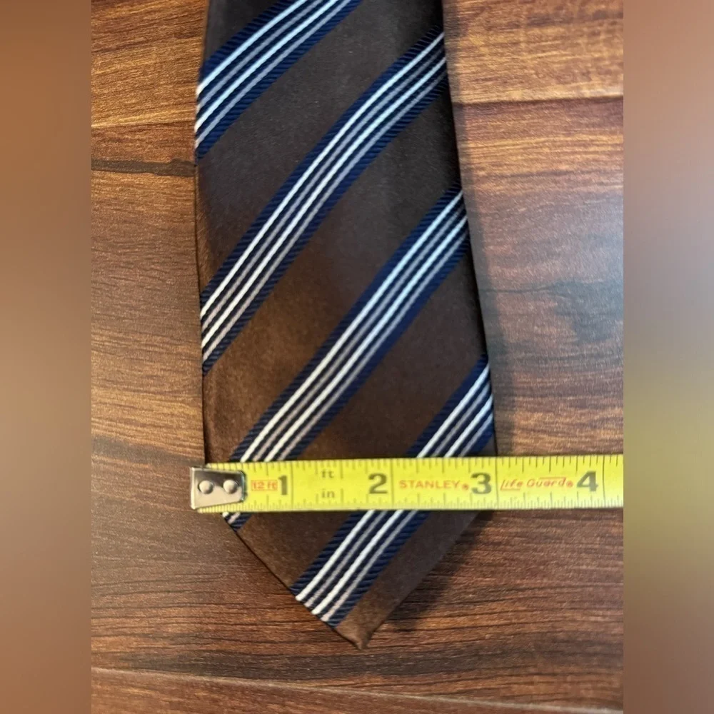 BANANA REPUBLIC 100% Silk Brown Striped Repp Necktie